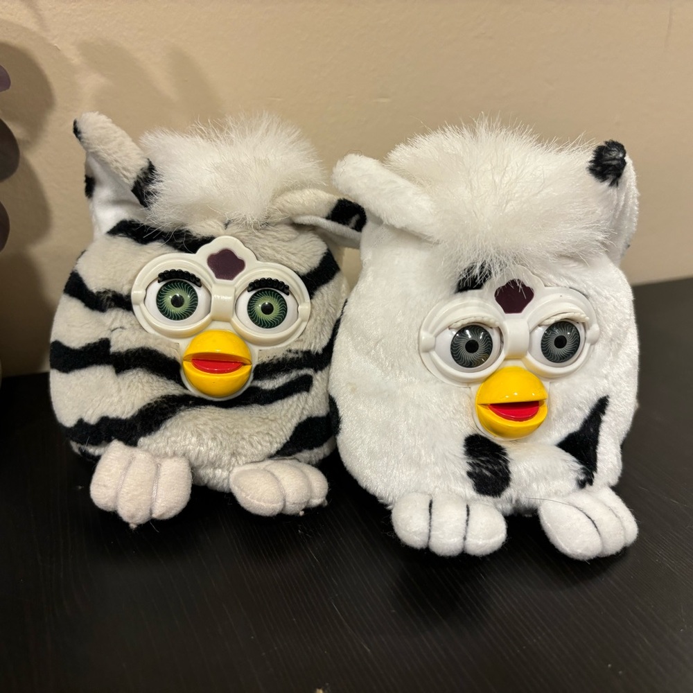 Furby Buddies Plush Lot Of 2 Tiger Electronics, LTD. Vintage 1999